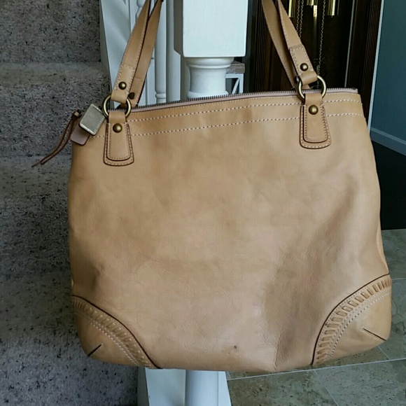 Coach tote bag- Great Summer/Spring bag - Picture 5 of 6